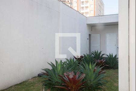 Apartamento à venda com 37m², 2 quartos e sem vagaÁrea comum