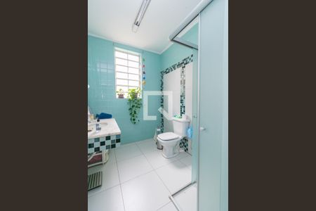 Casa à venda com 205m², 4 quartos e 1 vagaBanheiro 2