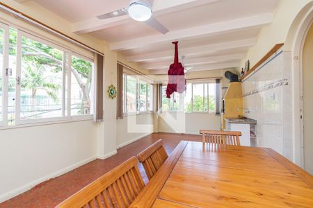 Casa à venda com 205m², 4 quartos e 1 vagaÁrea comum - Sala de churrasqueira