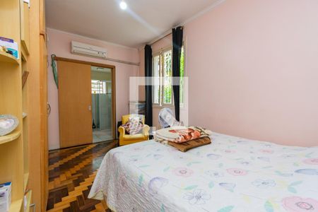 Quarto 1 de casa à venda com 4 quartos, 205m² em Santo Antônio, Porto Alegre