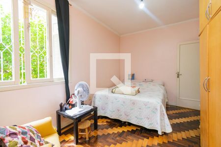 Quarto 1 de casa à venda com 4 quartos, 205m² em Santo Antônio, Porto Alegre