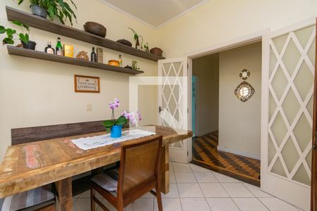 Casa à venda com 205m², 4 quartos e 1 vagaCozinha