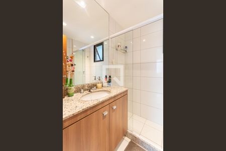 Apartamento para alugar com 65m², 2 quartos e 1 vagaBanheiro Suíte