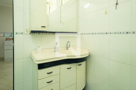 Casa à venda com 270m², 4 quartos e 2 vagasBanheiro - Suíte 1