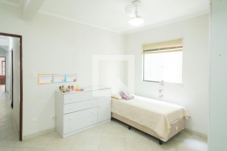 Casa à venda com 270m², 4 quartos e 2 vagasSuíte 1