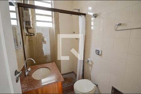 Banheiro de apartamento à venda com 1 quarto, 47m² em Rio Comprido, Rio de Janeiro