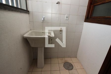 Área de Serviço de apartamento para alugar com 1 quarto, 40m² em Partenon, Porto Alegre