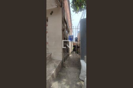 Casa para alugar com 40m², 1 quarto e sem vaga Casa para alugar com 40m², 1 quarto e sem vagaPlaca na Fachada