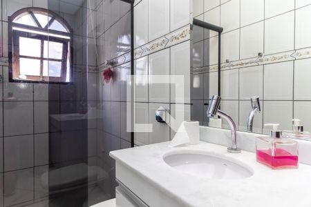 Casa à venda com 160m², 3 quartos e 2 vagasBanheiro 2