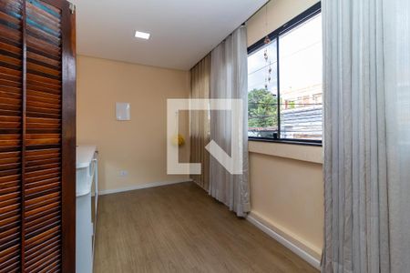 Casa à venda com 160m², 3 quartos e 2 vagasVaranda da Suíte