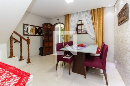 Casa à venda com 160m², 3 quartos e 2 vagasSala de Jantar