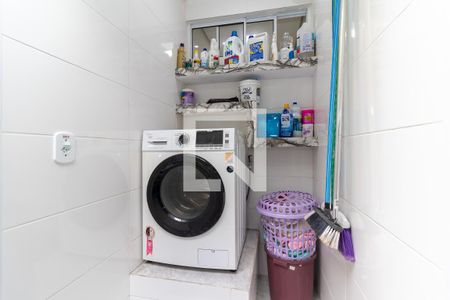 Casa à venda com 160m², 3 quartos e 2 vagasÁrea de Serviço