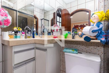 Casa à venda com 160m², 3 quartos e 2 vagasBanheiro da Suíte