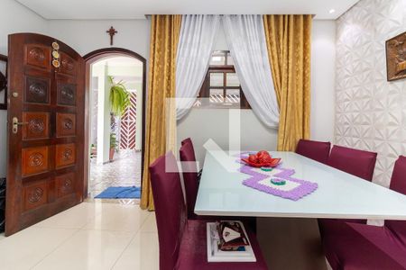 Casa à venda com 160m², 3 quartos e 2 vagasSala de Jantar