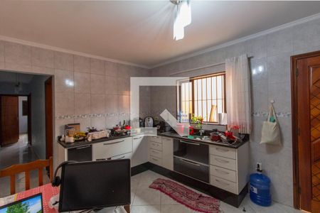 Casa à venda com 113m², 2 quartos e 2 vagas Casa à venda com 113m², 2 quartos e 2 vagasCozinha