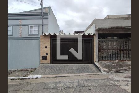 Casa à venda com 113m², 2 quartos e 2 vagas