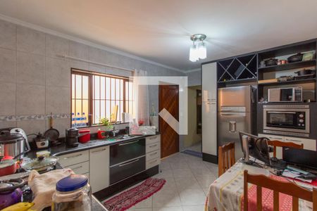 Casa à venda com 113m², 2 quartos e 2 vagas Casa à venda com 113m², 2 quartos e 2 vagasCozinha