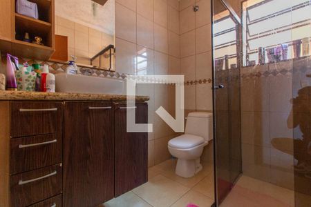 Casa à venda com 113m², 2 quartos e 2 vagas Casa à venda com 113m², 2 quartos e 2 vagasBanheiro