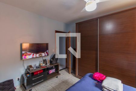 Casa à venda com 113m², 2 quartos e 2 vagas Casa à venda com 113m², 2 quartos e 2 vagasQuarto 2