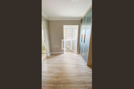 Apartamento à venda com 110m², 3 quartos e 2 vagasSuíte 2