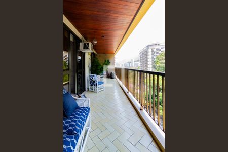 Detalhe da varanda da sala  de apartamento à venda com 2 quartos, 104m² em Copacabana, Rio de Janeiro
