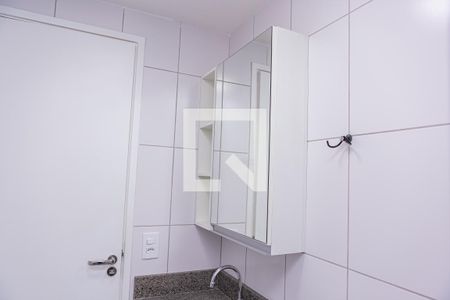 Apartamento para alugar com 34m², 2 quartos e sem vaga Apartamento para alugar com 34m², 2 quartos e sem vagaBanheiro
