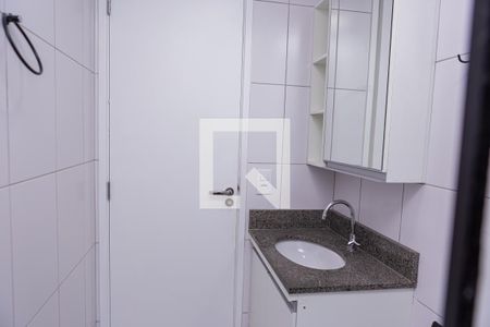 Apartamento para alugar com 34m², 2 quartos e sem vaga Apartamento para alugar com 34m², 2 quartos e sem vagaBanheiro