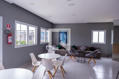 Apartamento para alugar com 34m², 2 quartos e sem vaga Apartamento para alugar com 34m², 2 quartos e sem vagaÁrea comum - Salão de festas