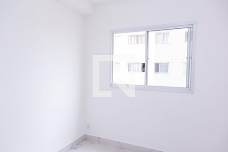 Quarto 1 de apartamento para alugar com 2 quartos, 34m² em Vila Pierina, São Paulo