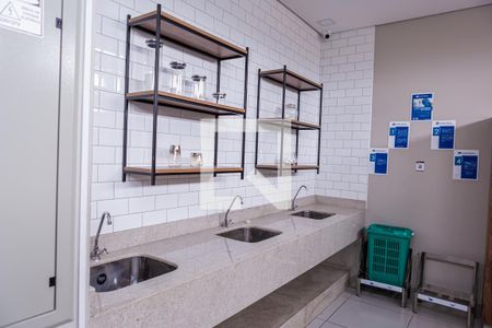 Apartamento para alugar com 34m², 2 quartos e sem vaga Apartamento para alugar com 34m², 2 quartos e sem vagaLavanderia