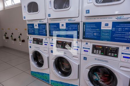 Apartamento para alugar com 34m², 2 quartos e sem vaga Apartamento para alugar com 34m², 2 quartos e sem vagaLavanderia