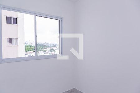 Quarto 2 de apartamento para alugar com 2 quartos, 34m² em Vila Pierina, São Paulo