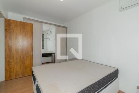 Quarto de apartamento à venda com 1 quarto, 50m² em Cristo Redentor, Porto Alegre
