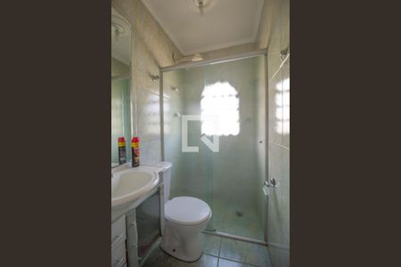 Casa à venda com 210m², 3 quartos e 3 vagasBanheiro da Suíte