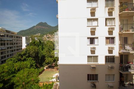 Apartamento à venda com 62m², 2 quartos e 1 vaga Apartamento à venda com 62m², 2 quartos e 1 vagaVista da Suíte