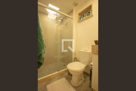 Apartamento à venda com 62m², 2 quartos e 1 vaga Apartamento à venda com 62m², 2 quartos e 1 vagaBanheiro da Suíte