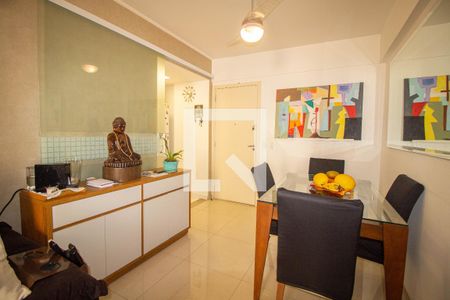 Sala de apartamento à venda com 2 quartos, 62m² em Tijuca, Rio de Janeiro