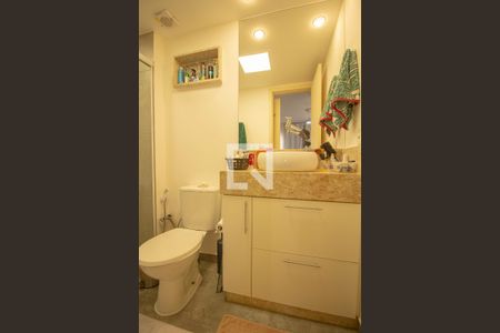 Apartamento à venda com 62m², 2 quartos e 1 vaga Apartamento à venda com 62m², 2 quartos e 1 vagaBanheiro da Suíte