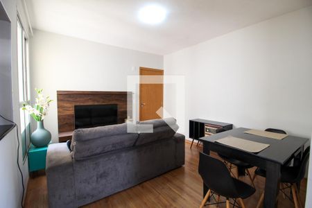 Sala de apartamento para alugar com 2 quartos, 50m² em Jardim Sao Carlos, Sorocaba