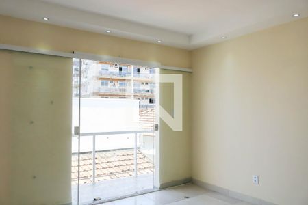 Sala de casa para alugar com 2 quartos, 60m² em Quintino Bocaiuva, Rio de Janeiro