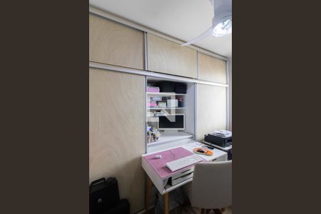 Apartamento à venda com 75m², 3 quartos e 2 vagasQuarto 3