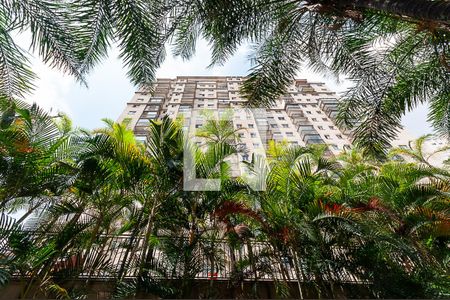 Apartamento para alugar com 61m², 2 quartos e 2 vagas Apartamento para alugar com 61m², 2 quartos e 2 vagasFachada