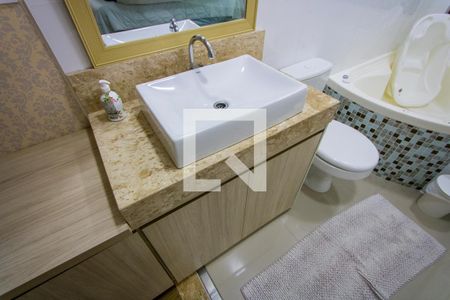 Apartamento à venda com 160m², 3 quartos e 2 vagasBanheiro do quarto 1