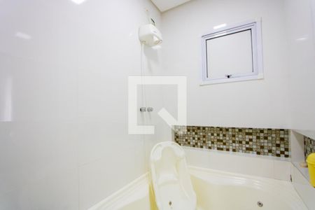 Apartamento à venda com 160m², 3 quartos e 2 vagasBanheiro do quarto 1