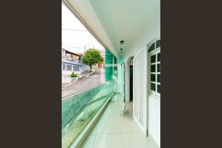 Varanda da Sala de casa à venda com 4 quartos, 178m² em Vila Uniao (zona Leste), São Paulo
