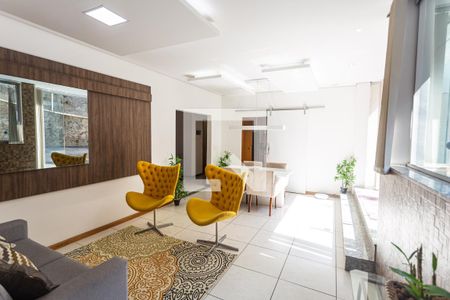 Sala 1 de casa à venda com 2 quartos, 190m² em Santo Andre, Belo Horizonte