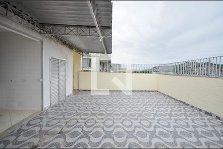 Apartamento à venda com 75m², 2 quartos e sem vagaTerraço