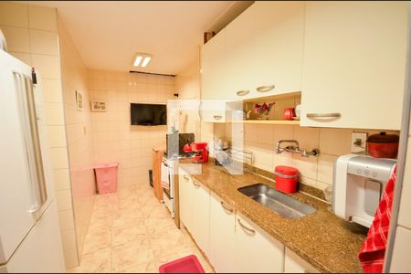 Apartamento à venda com 75m², 2 quartos e sem vagaCozinha e Área de Serviço