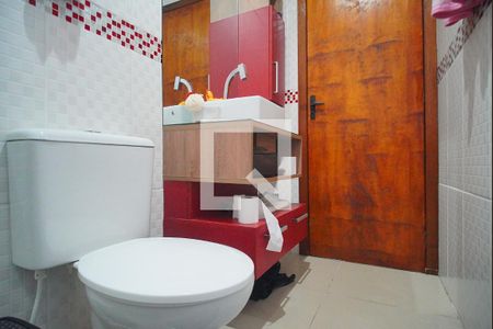 Casa à venda com 180m², 3 quartos e 3 vagas Casa à venda com 180m², 3 quartos e 3 vagasBanheiro