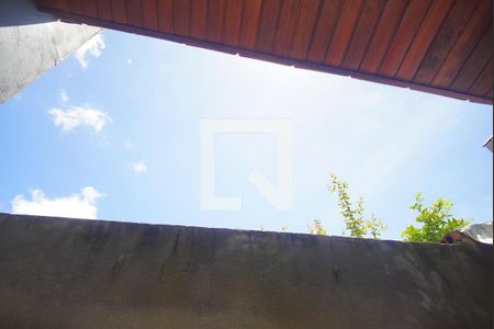 Casa à venda com 180m², 3 quartos e 3 vagas Casa à venda com 180m², 3 quartos e 3 vagasVista do Quarto 2